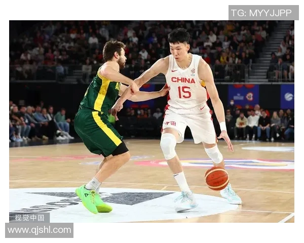 中国男篮最后时刻崩盘失利走步犯规失误致16分逆转成21分惨败